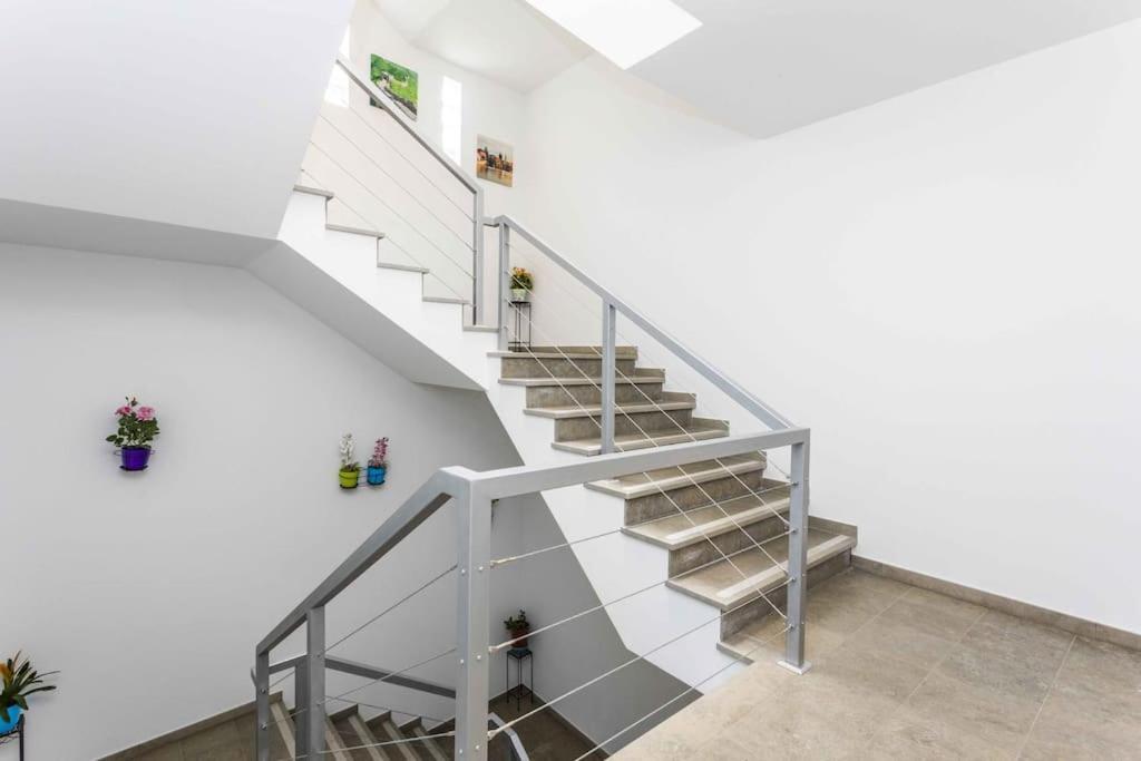 BRANDNEW Designer's 2-bed Apartment Lisbon 1011D Eksteriør billede