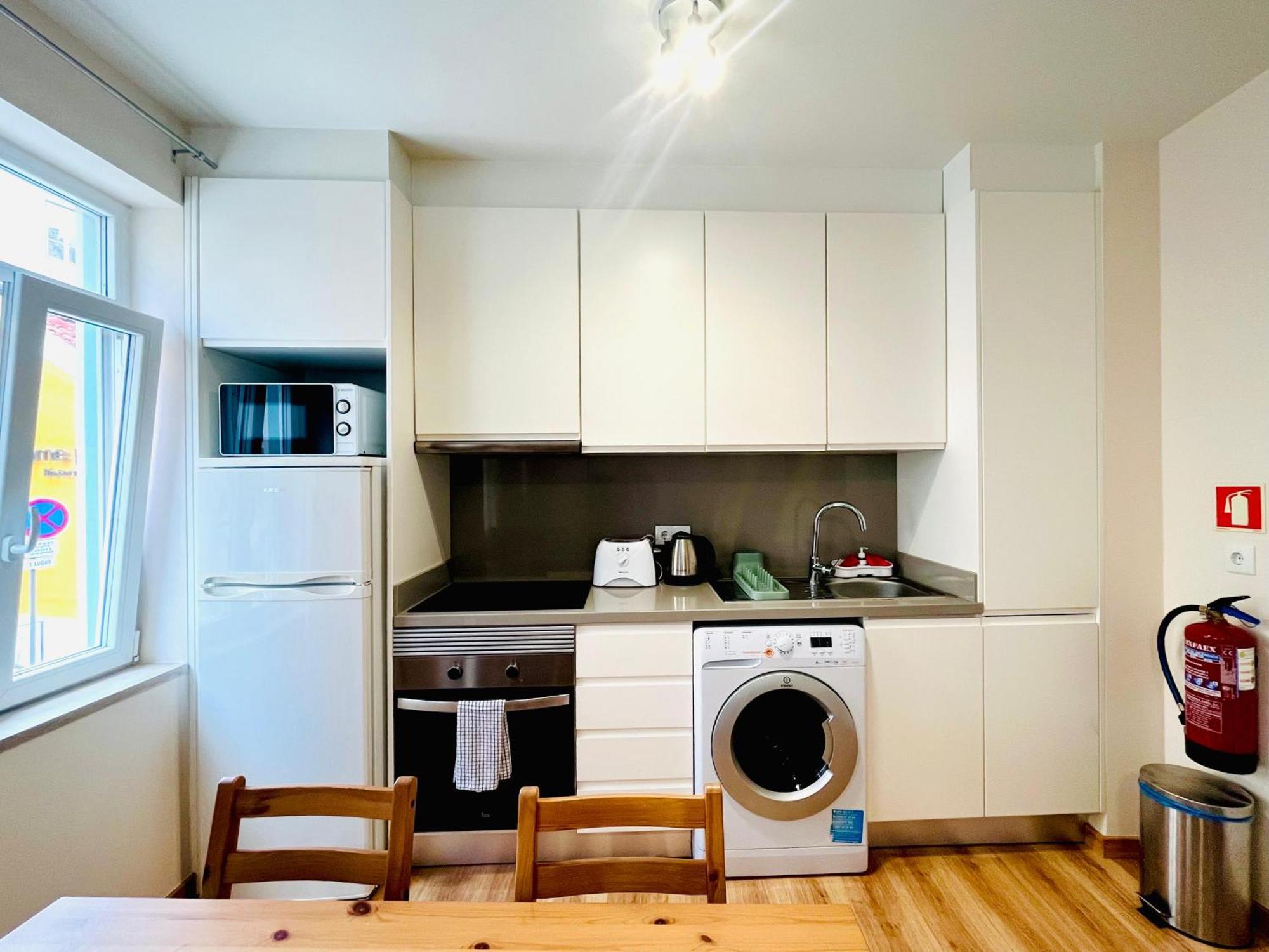 BRANDNEW Designer's 2-bed Apartment Lisbon 1011D Eksteriør billede